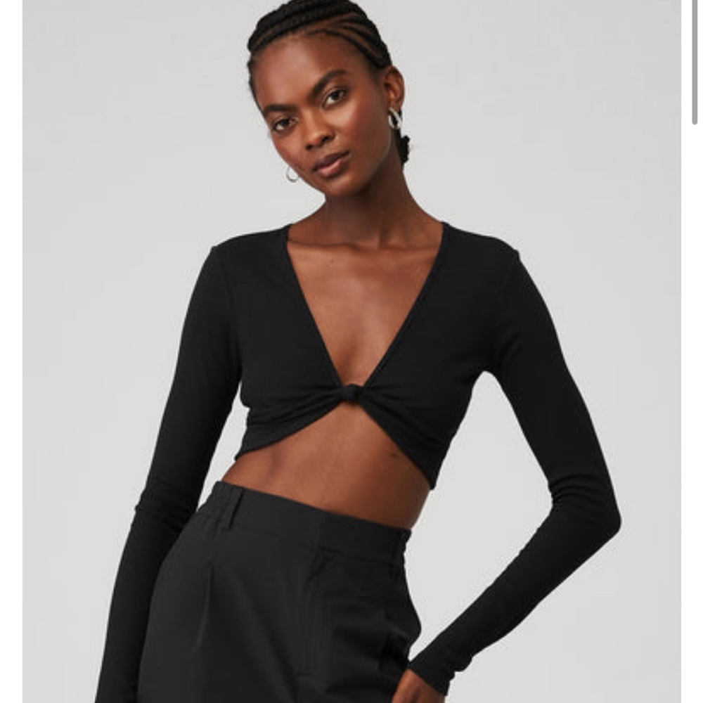 New Without Tags Alo Ribbed Knotty Long Sleeve Size Small Black